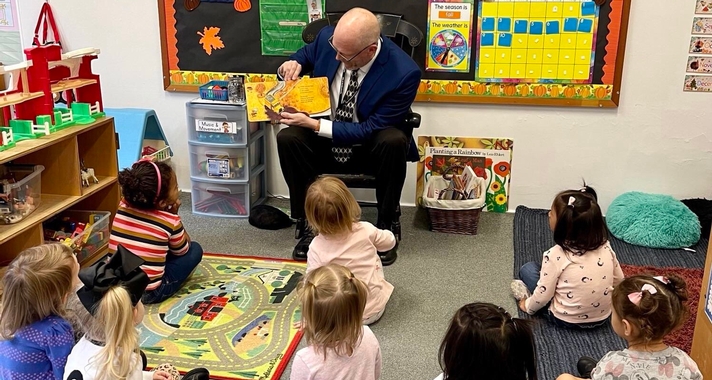 volunteer reader